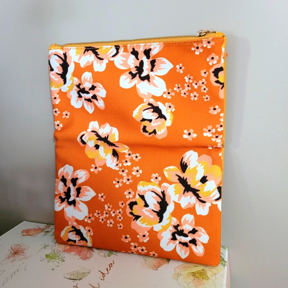 Rachel Pally Clutch 🌻 - Picture 5 of 7